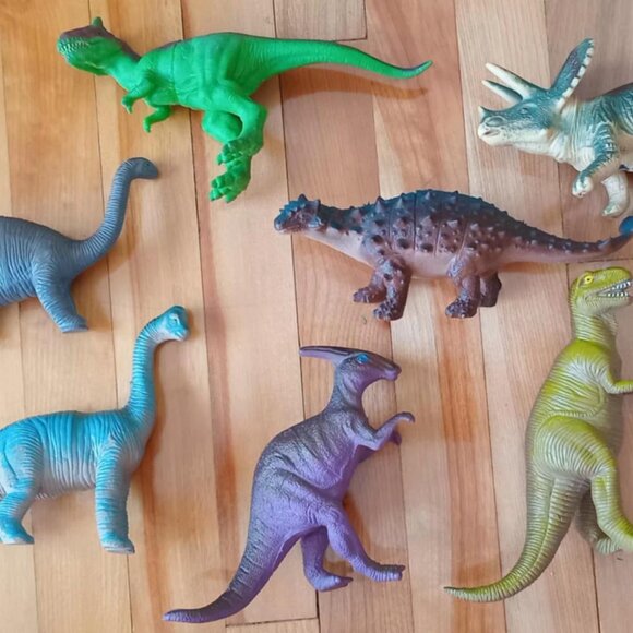 Dinosaure package ! - Picture 3 of 5